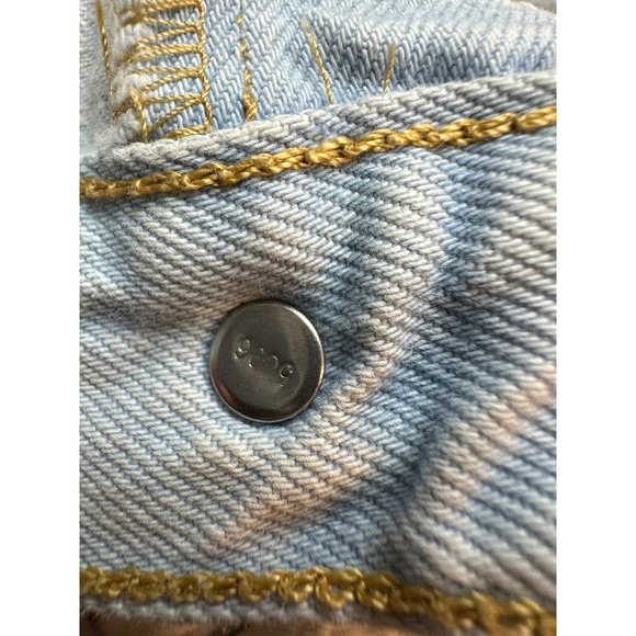 Levi's 501 Denim Jean Shorts Women's Size 26 Light Wash High Waist Cuffed - Picture 7 of 16